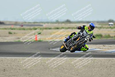 media/Apr-18-2025-TrackDaz (Fri) [[45f5874c44]]/C Group/Session 1 (Turn 7)/